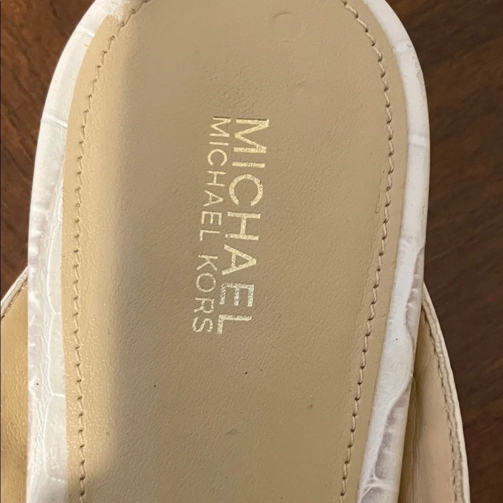 Michael Kors chic cream